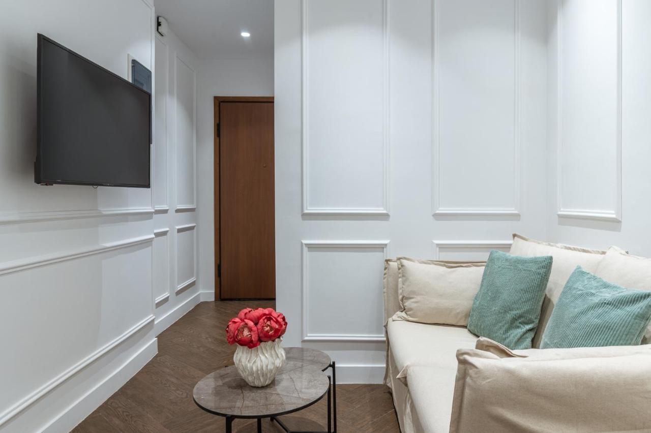 Phaedrus Living Luxury Studio Kolonaki Tsakalof Lägenhet Aten Exteriör bild