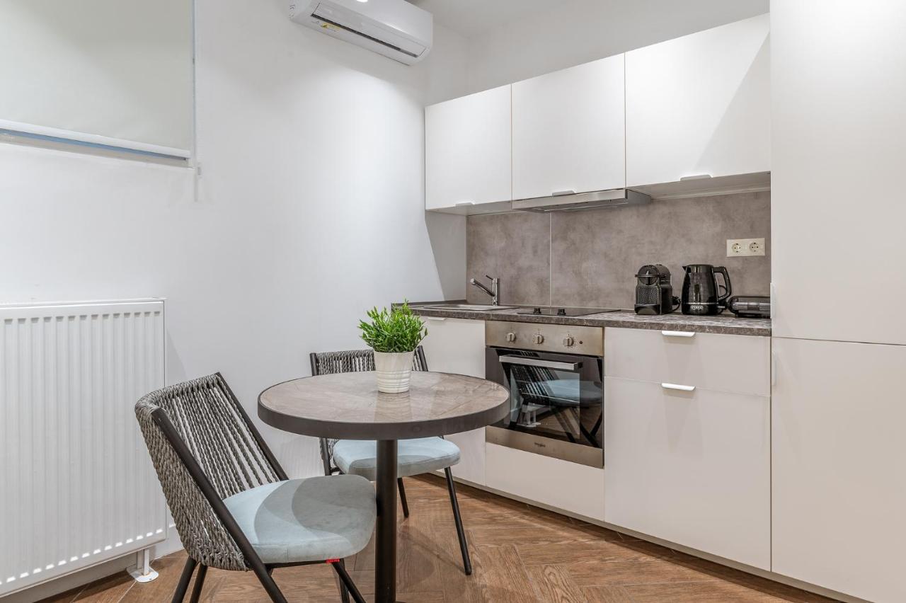 Phaedrus Living Luxury Studio Kolonaki Tsakalof Lägenhet Aten Exteriör bild